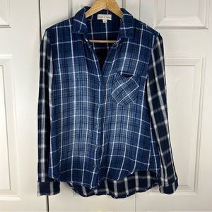 Cloth & Stone Blue Plaid Button Down Shirt Size Small